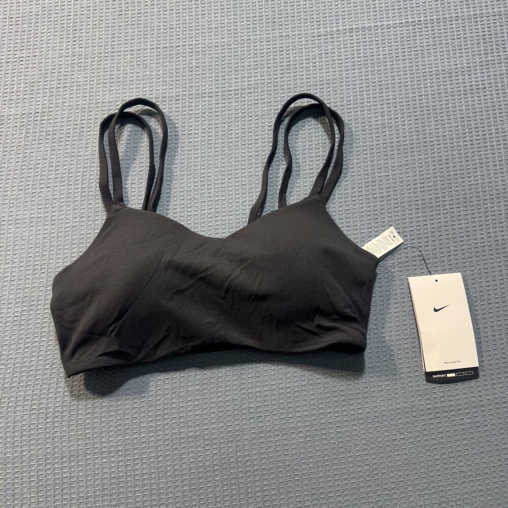 Nike  Strappy  Light-Support Padded Sports Bra Women‎ Sz S Black Brand New